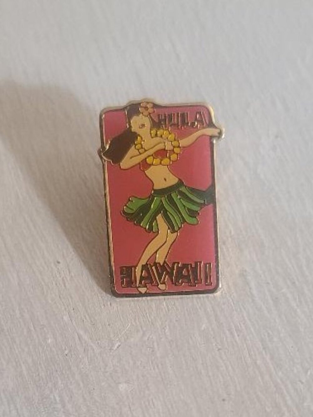 Hawaii Hula Dancer Vintage Polynesian Aloha Lapel Pin - Hawaiian Island Souvenir
